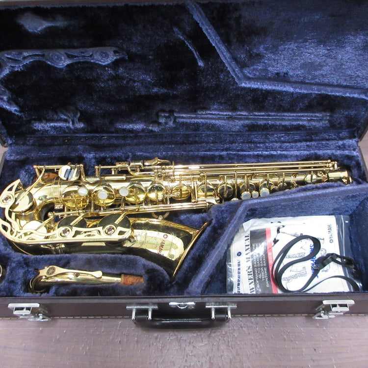 YAMAHA AltoSaxophone YAS-62 Purple Logo #022612