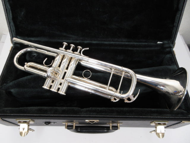 YAMAHA Trumpet Xeno YTR8335G #527155