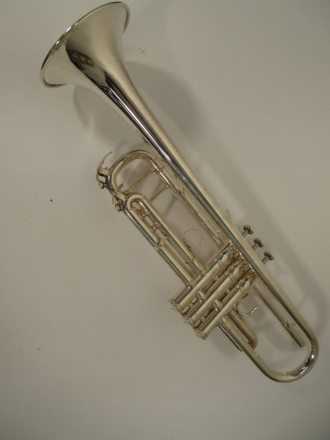 YAMAHA Trumpet Xeno YTR8335G #527155