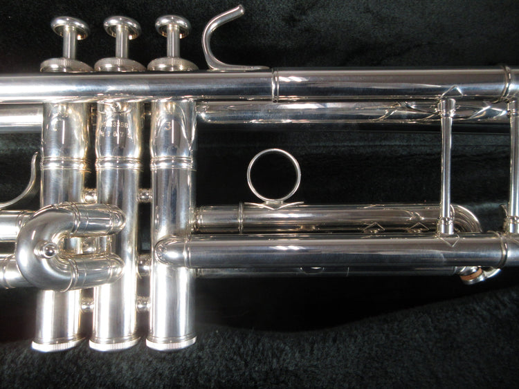 YAMAHA Trumpet Xeno YTR8335G #543879
