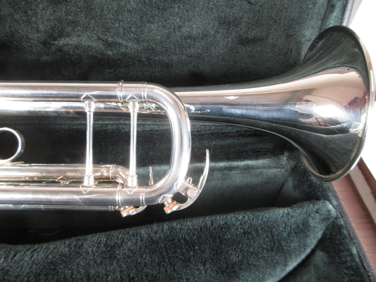 YAMAHA Trumpet Xeno YTR8335G #543879
