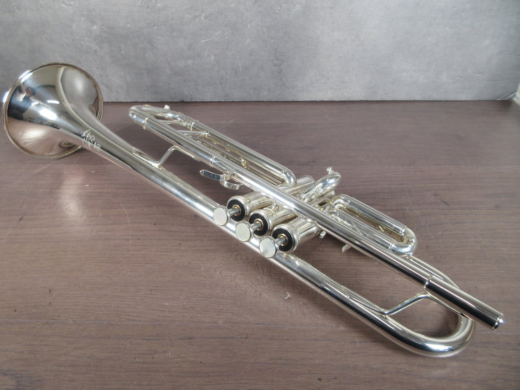 YAMAHA Trumpet Xeno YTR8335G #543879