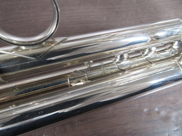 YAMAHA Trumpet Xeno YTR8335G #543879