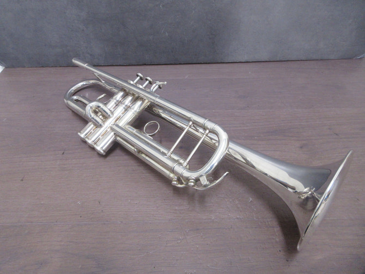YAMAHA Trumpet Xeno YTR8335G #513851