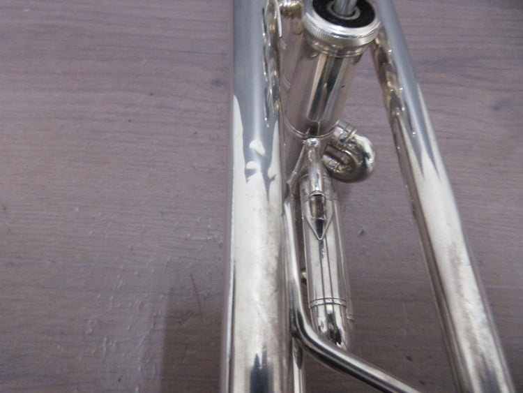 YAMAHA Trumpet Xeno YTR8335G #513851